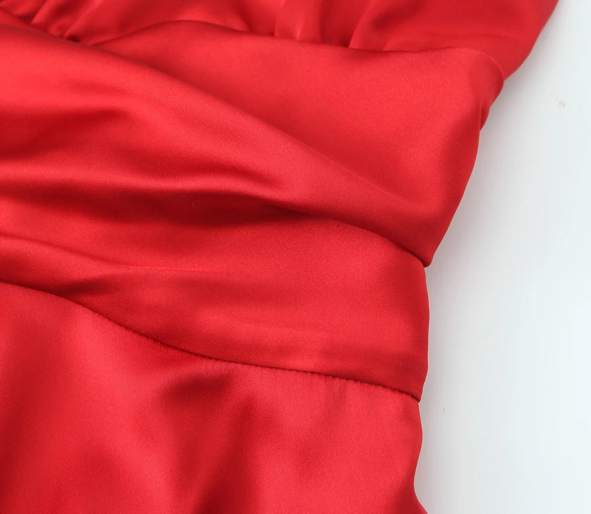 Traf robe y2k cetim fino extremo curto vestido de festa feminino 2025 primavera arco amarrado sem mangas sem costas magro uma linha mini vestido vermelho