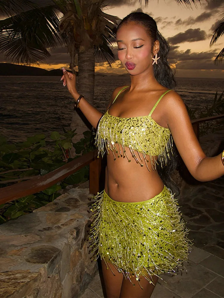 Sexy praia borla saias outfits feminino lantejoulas sem costas sem mangas brilhante ibiza define feminino 2025 primavera verão chique festival terno