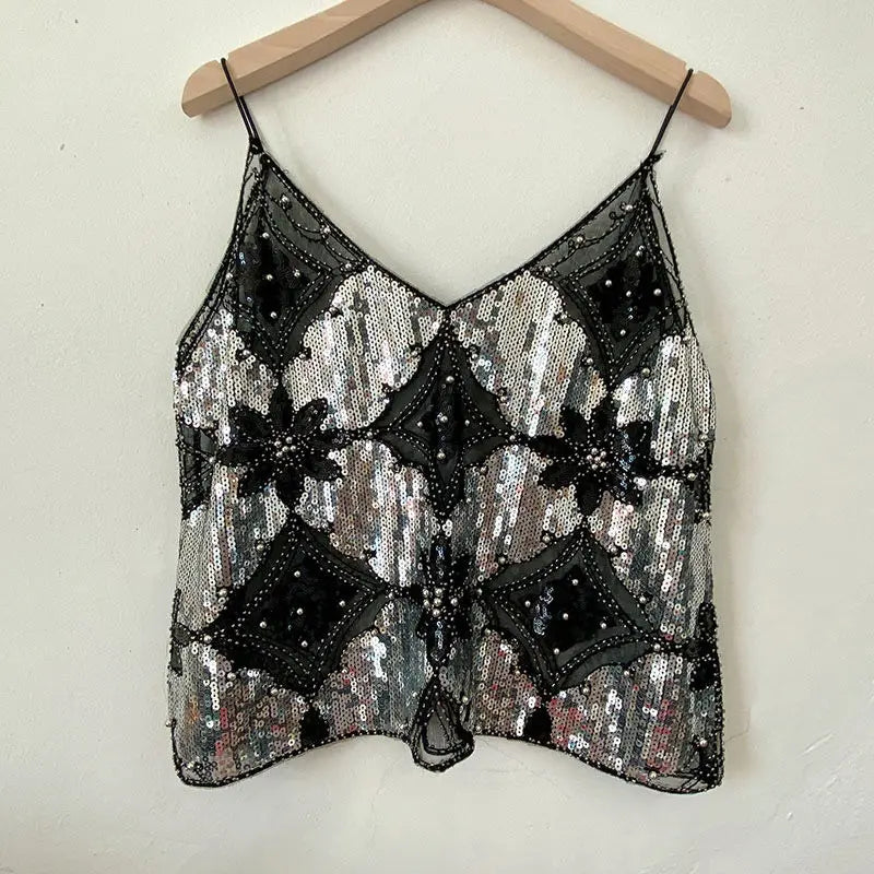 Feminino com decote em v sem mangas regata sexy magro topo verão pesado industrial lantejoulas cravejadas lantejoulas curto solto camisola topo