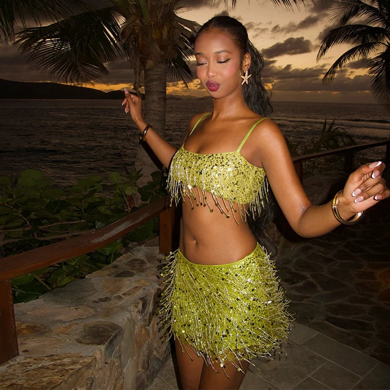 Sexy praia borla saias outfits feminino lantejoulas sem costas sem mangas brilhante ibiza define feminino 2025 primavera verão chique festival terno