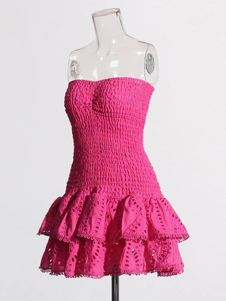 Twotwinstyle retalhos dobras vestidos casuais para mulheres sem alças sem mangas cintura alta oco para fora elegante vestido de emagrecimento feminino