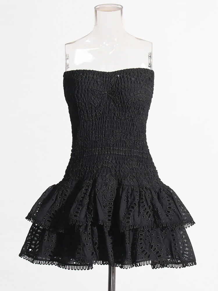 Twotwinstyle retalhos dobras vestidos casuais para mulheres sem alças sem mangas cintura alta oco para fora elegante vestido de emagrecimento feminino